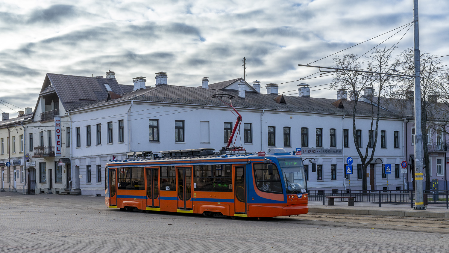 Даугавпілс, 71-623-02 № 005