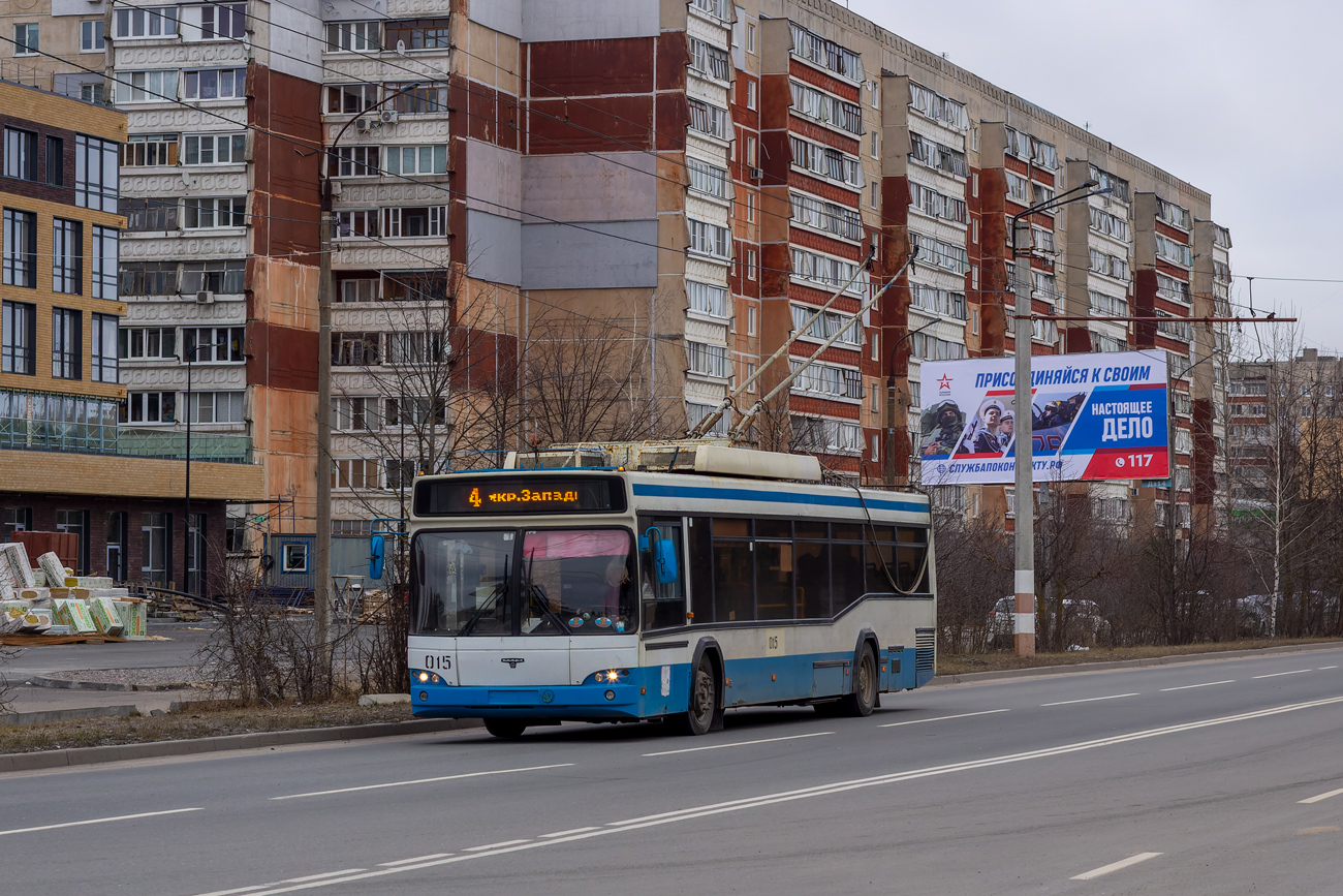 Дзержинск, СВАРЗ-МАЗ-6235.00 № 015