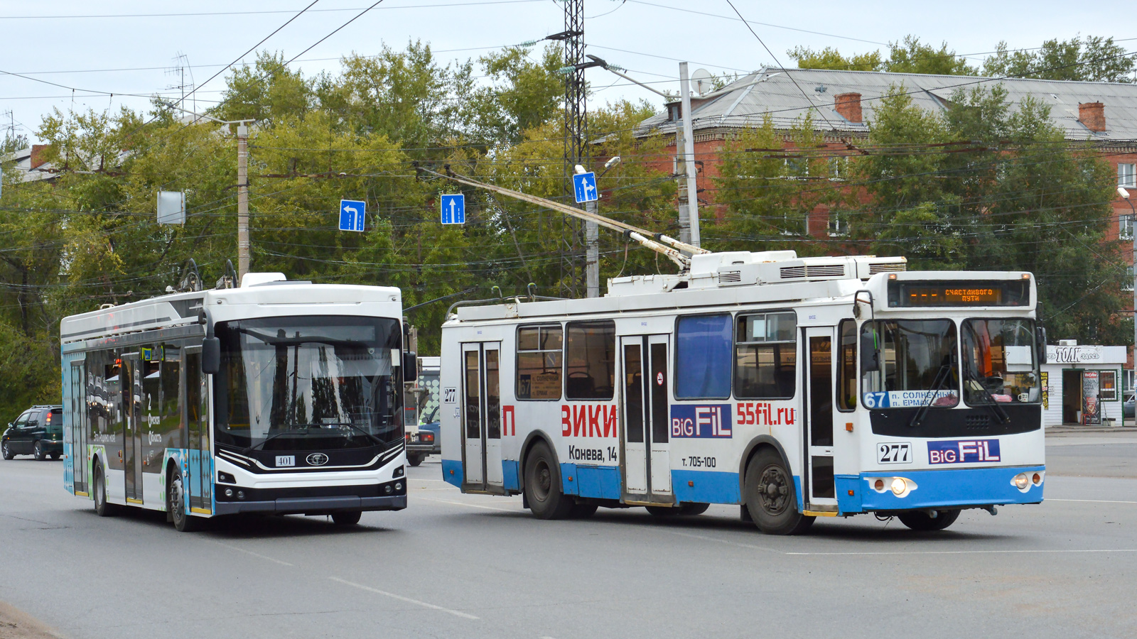 Омск, ПКТС-6281.00 «Адмирал» № 401; Омск, ЗиУ-682Г-016.03 № 277