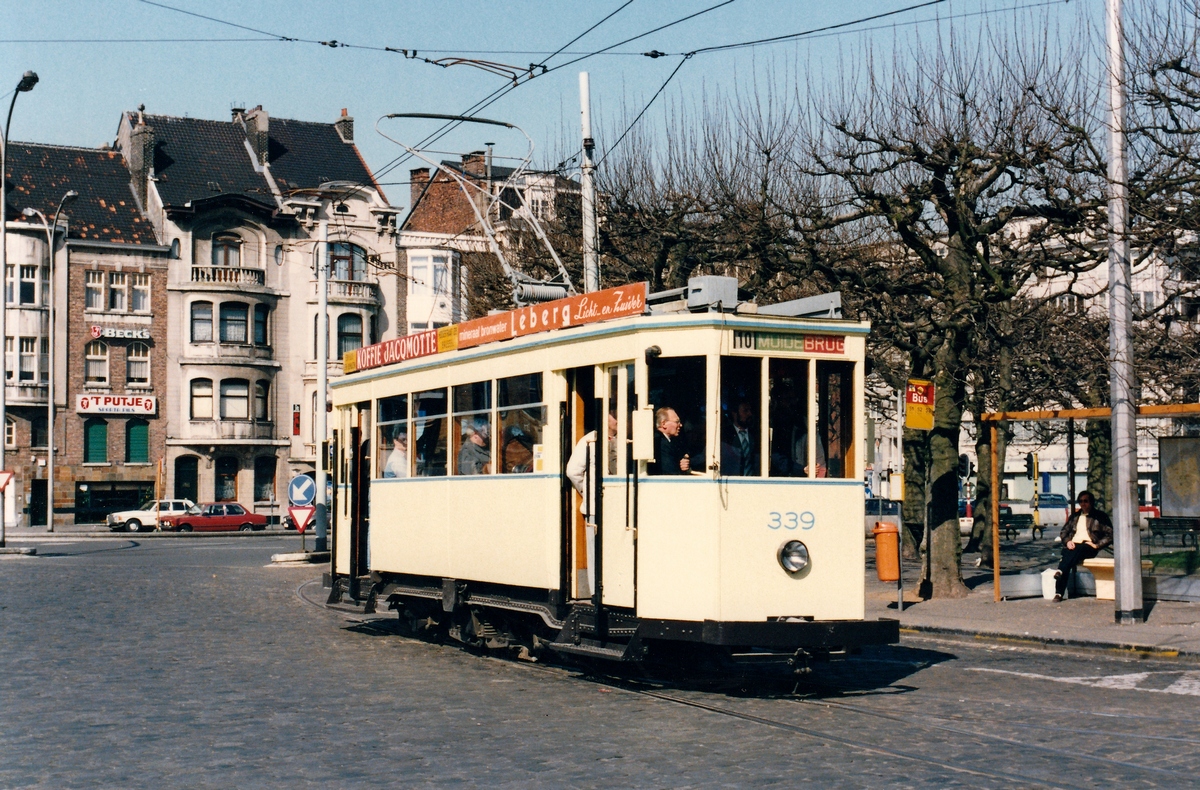Гент, Трёхосный моторный вагон № 339