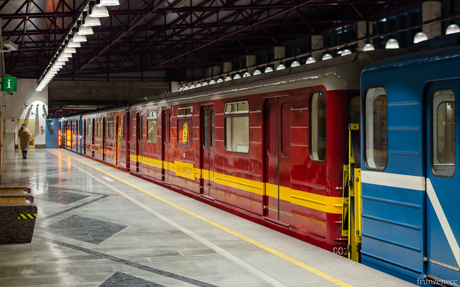 Szentpétervár, 81-714.6D — 002