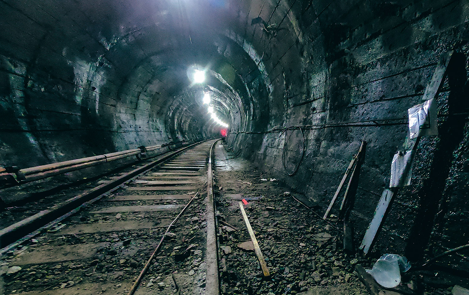 Ереван — Метрополитен — Станции, линии и инфраструктура