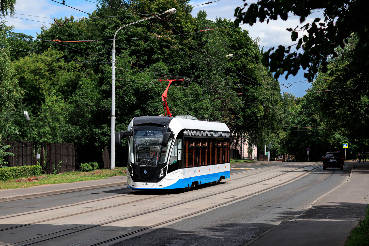 Москва, 71-911ЕМ «Львёнок» № 30613