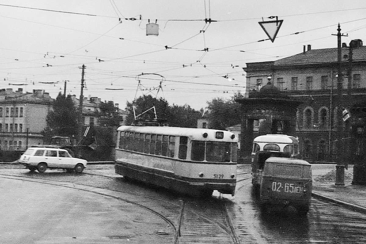 Санкт-Петербург, ЛМ-57 № 5129