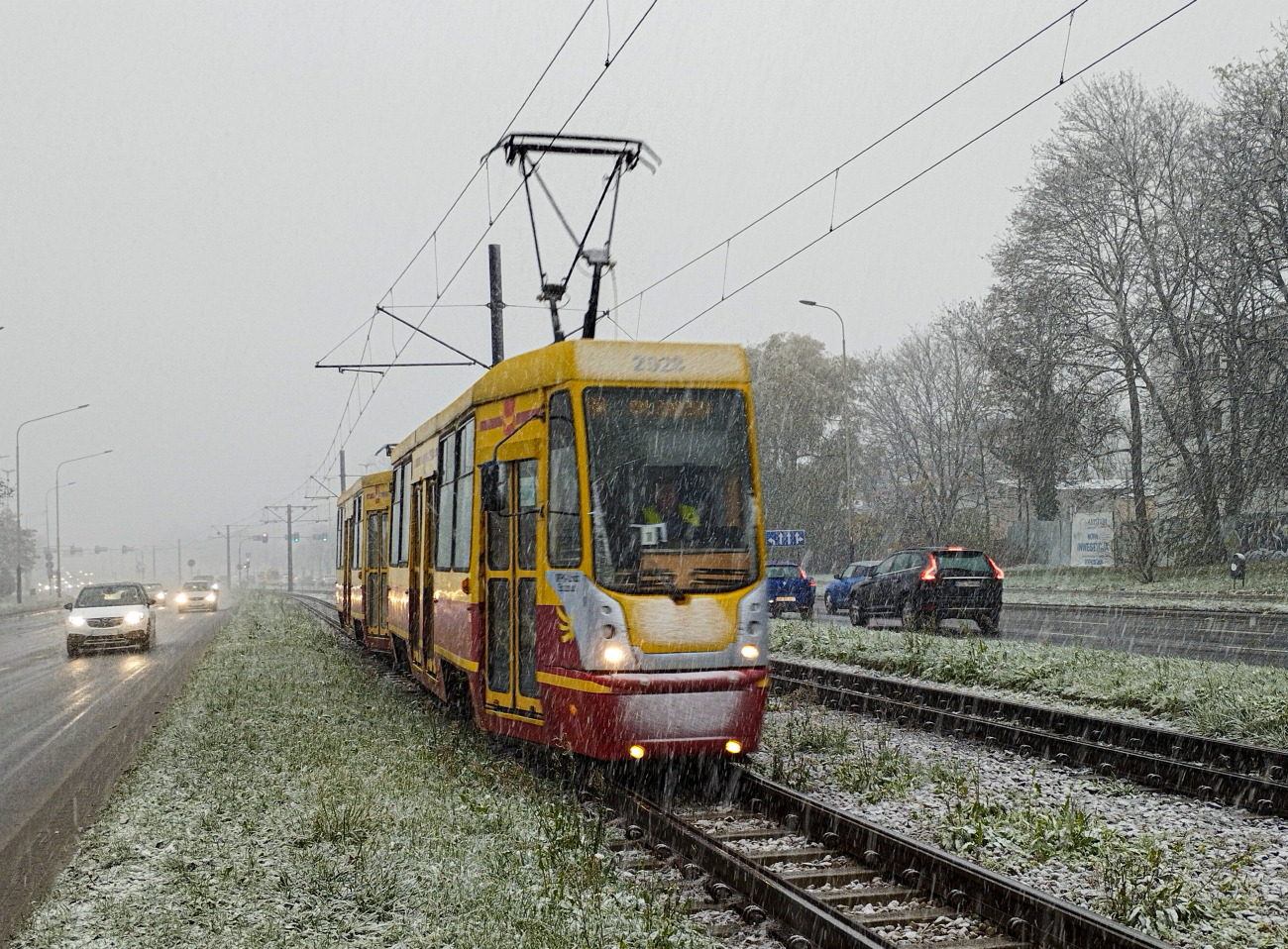 Лодзь, Konstal 805NaND № 2928