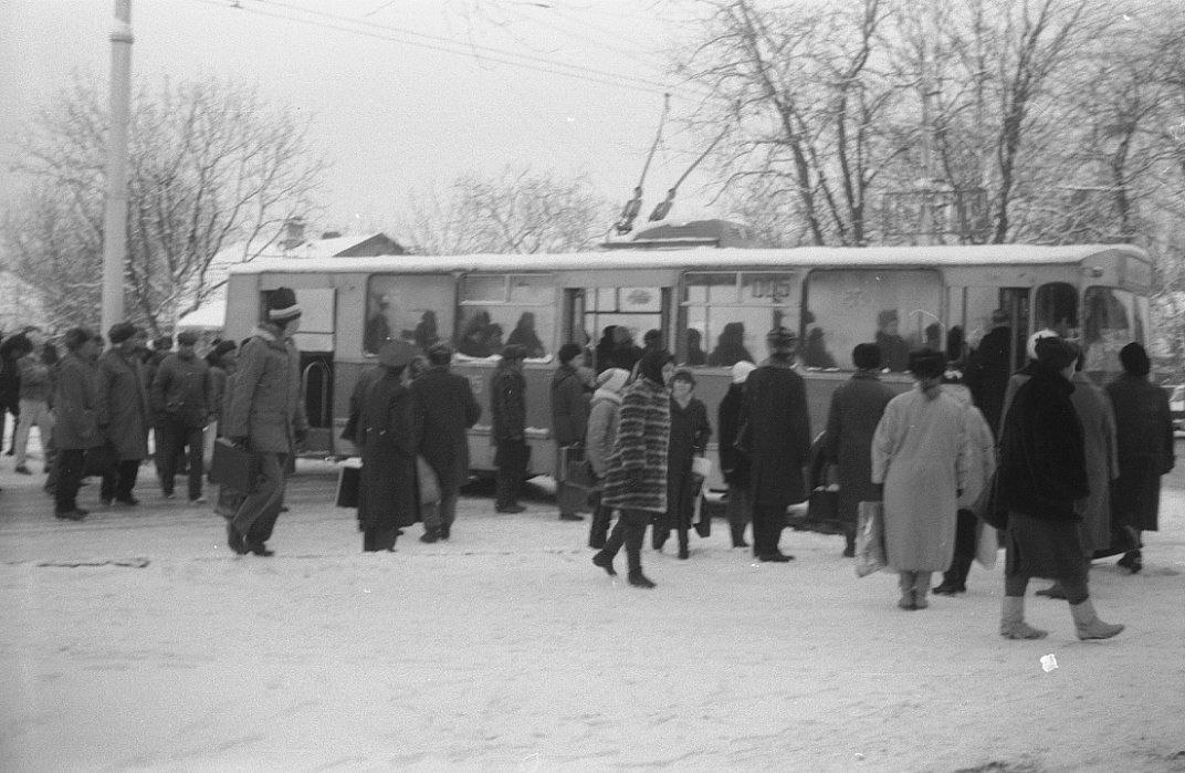 Krasnodar, ZiU-682V Nr. 005; Krasnodar — Accidents; Krasnodar — Old photos