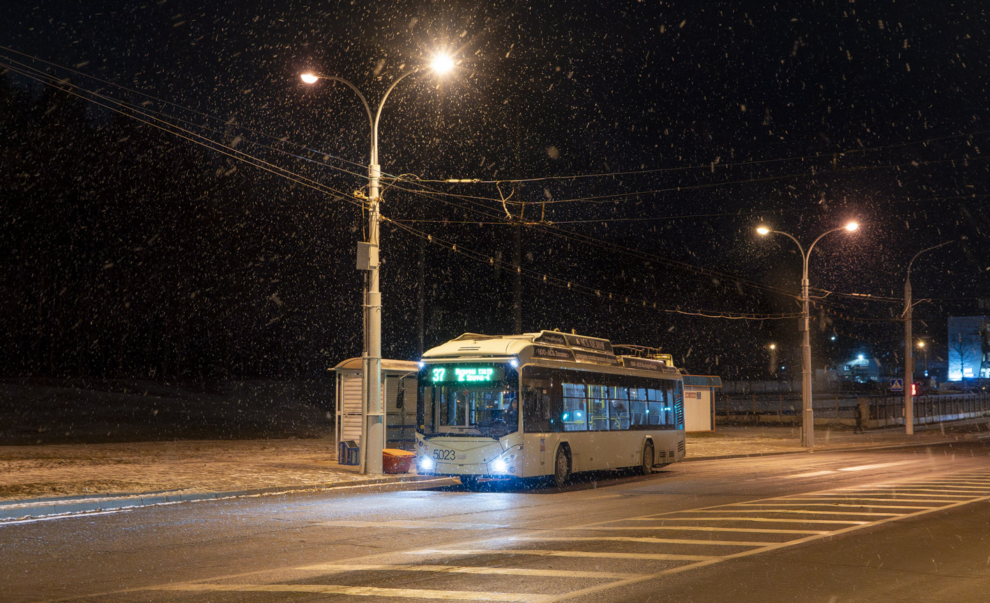 Минск, БКМ 32100D № 5023