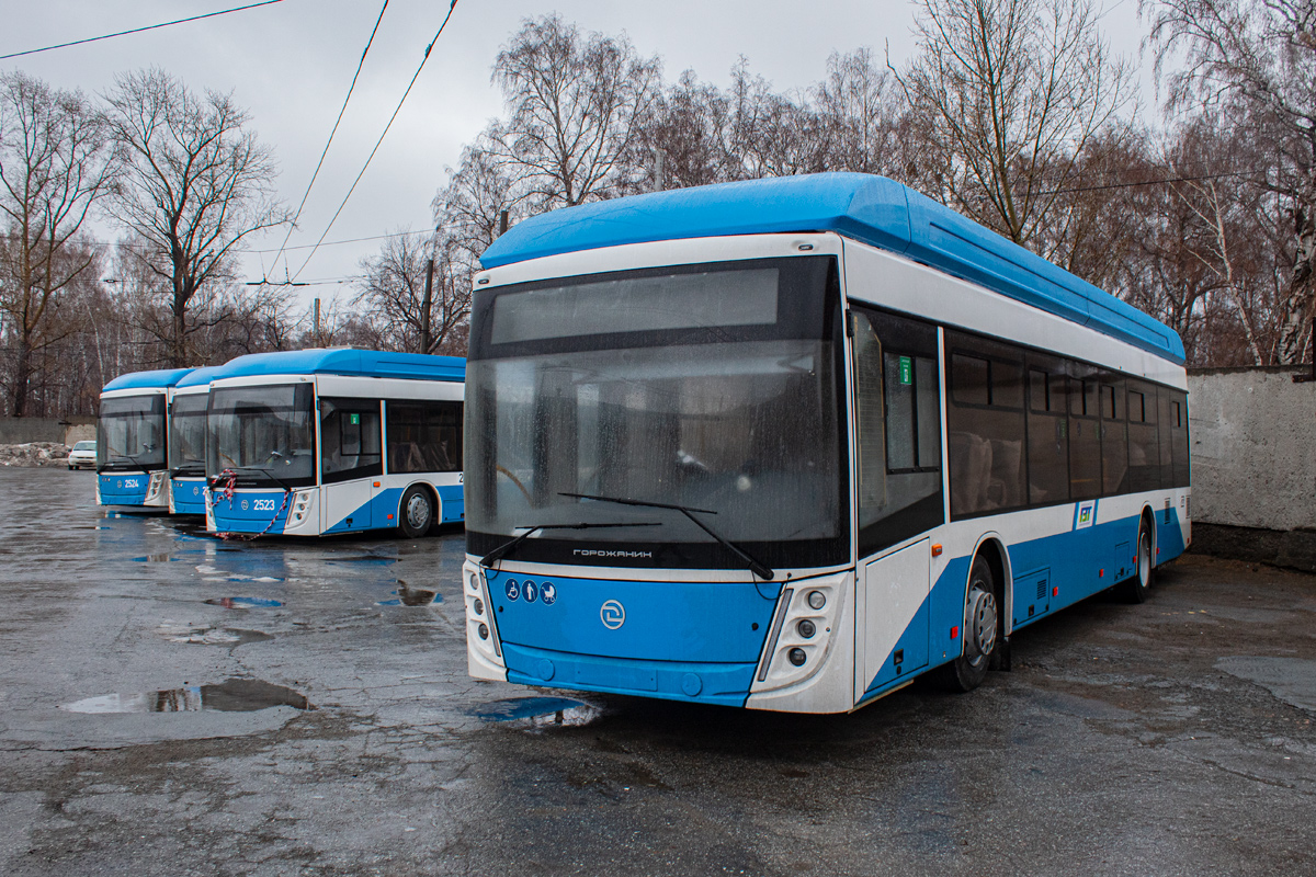 Новосибирск, УТТЗ-6241.01 «Горожанин» № 2533