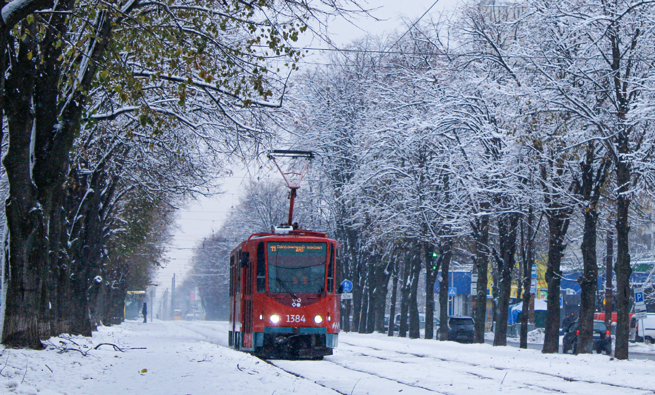 Днепр, Tatra T6A5 № 1384