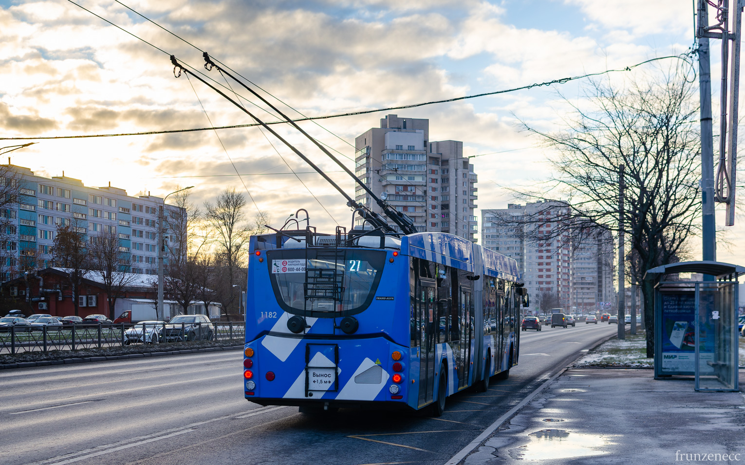 Санкт-Петербург, ВМЗ-6215.01 «Премьер» № 1182