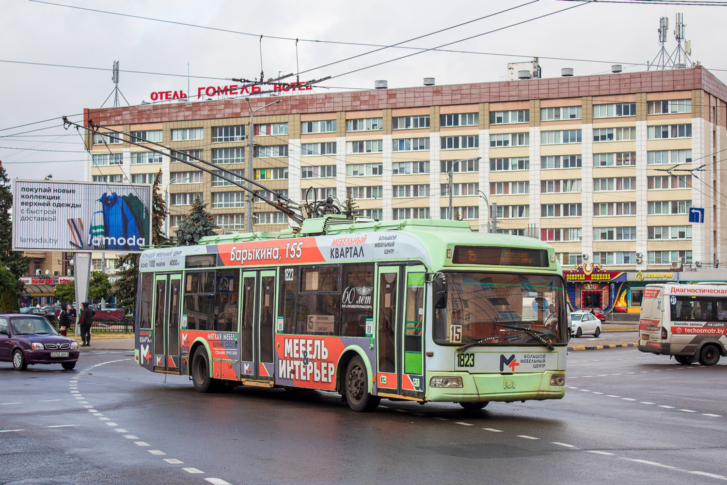 Гомель, БКМ 321 № 1823