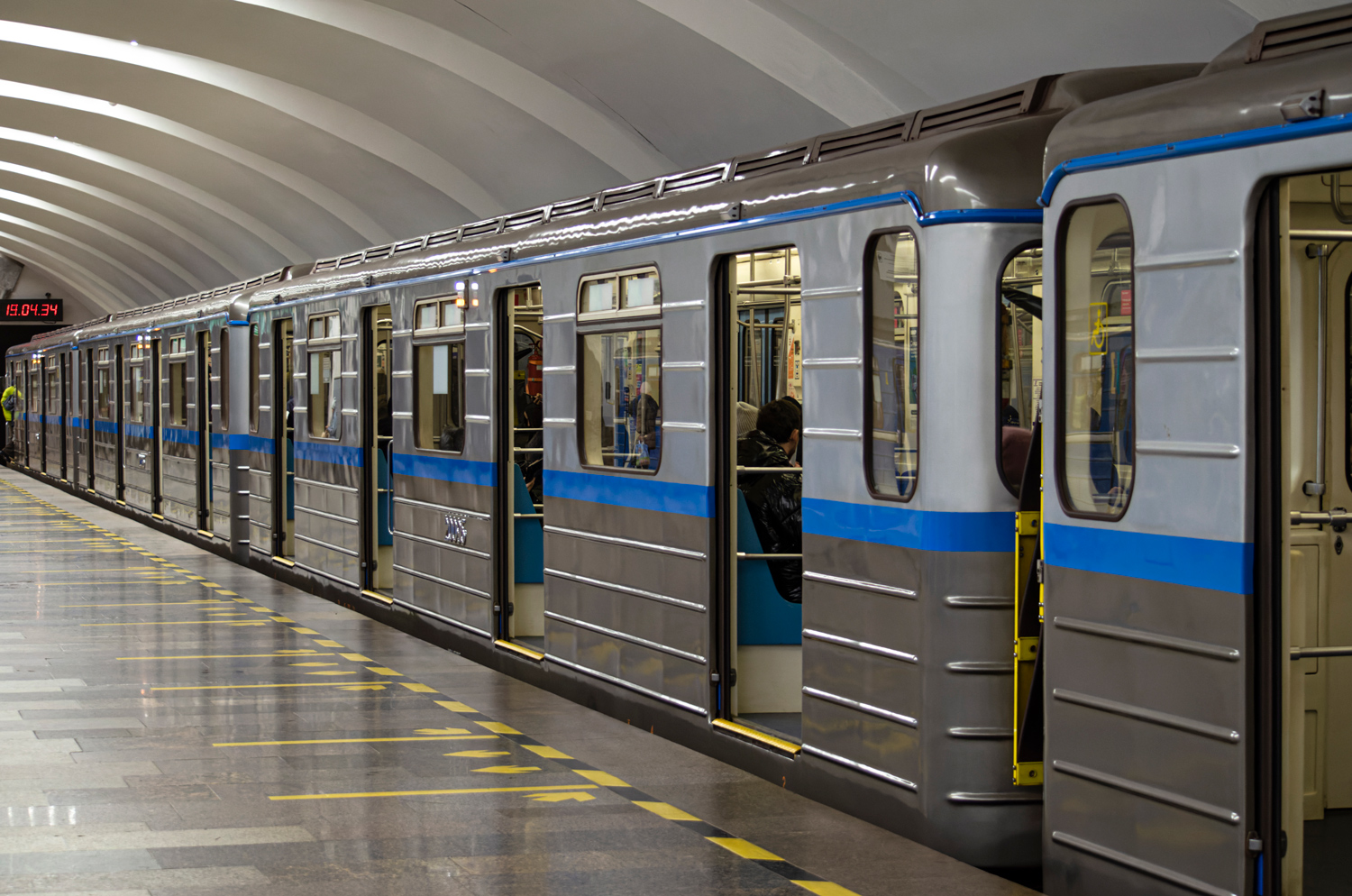 Екатеринбург, 81-714.6 № 20095