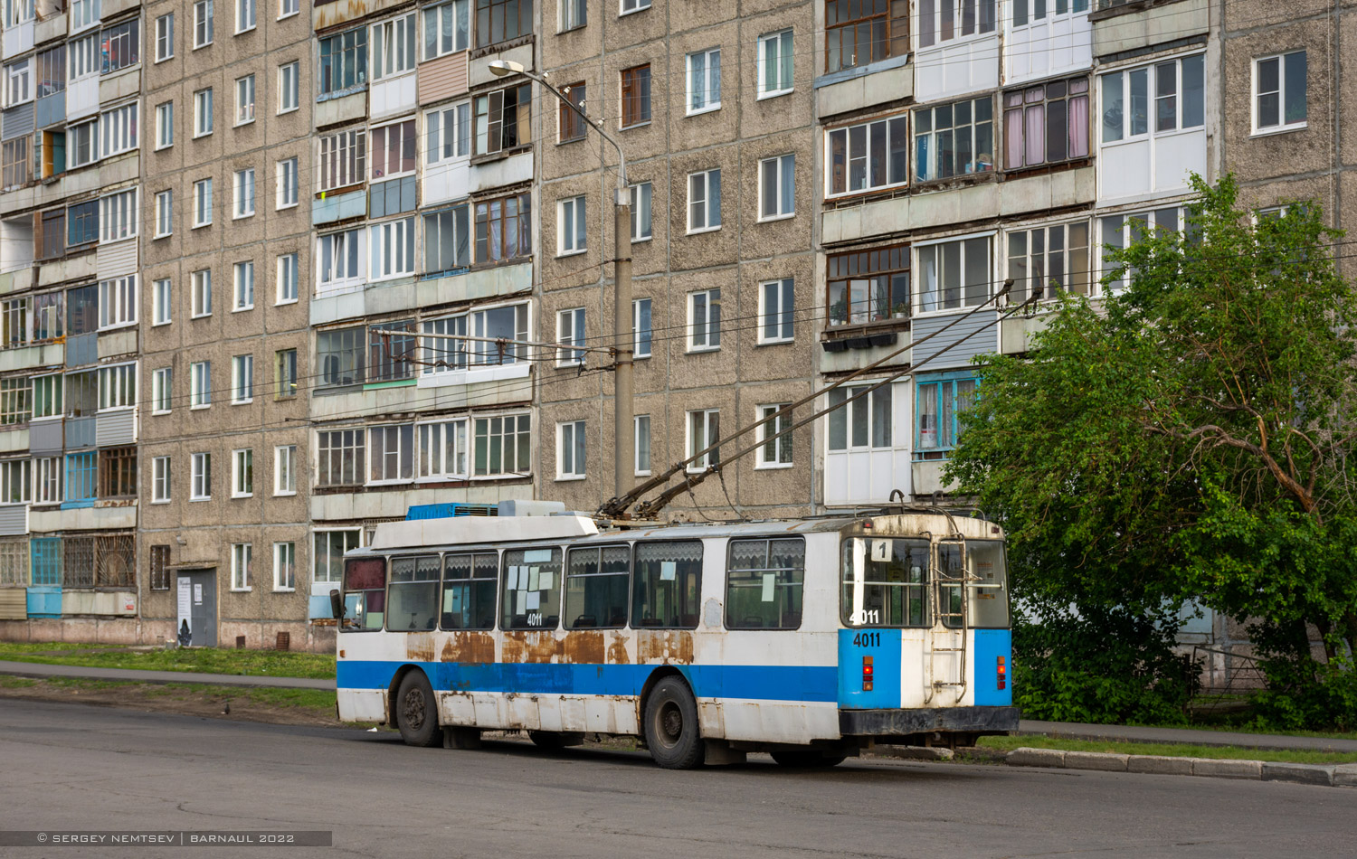 Барнаул, ЗиУ-682 КВР БТРМ № 4011 Барнаул, ЗиУ-682 КВР БТРМ № 4011
