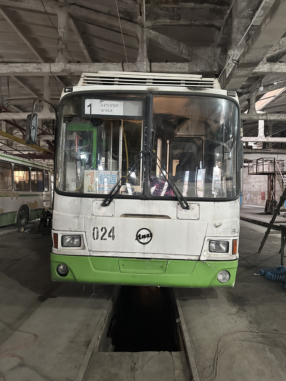 Ереван, ЛиАЗ-5280 (ВЗТМ) № 024