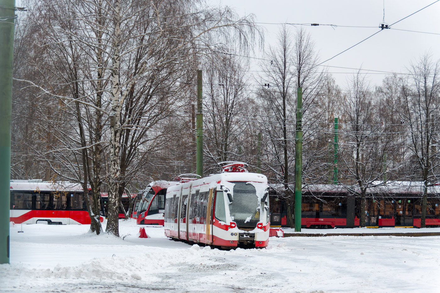 Санкт-Петербург, БКМ 84300М № 5211