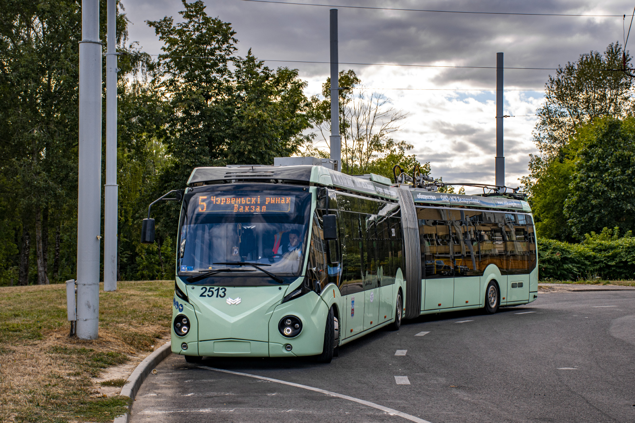 Минск, БКМ 43300D № 2513