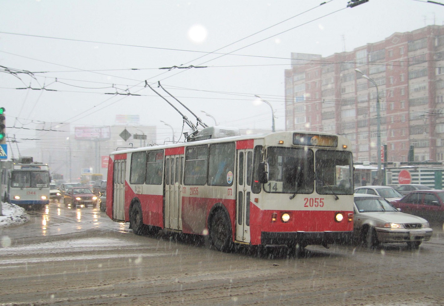 Ижевск, ЗиУ-682В [В00] № 2055