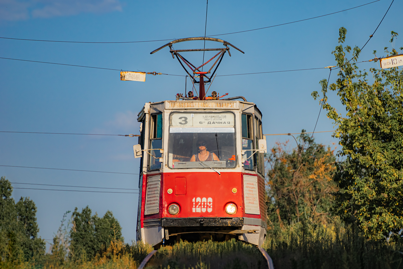 Саратов, 71-605 (КТМ-5М3) № 1209