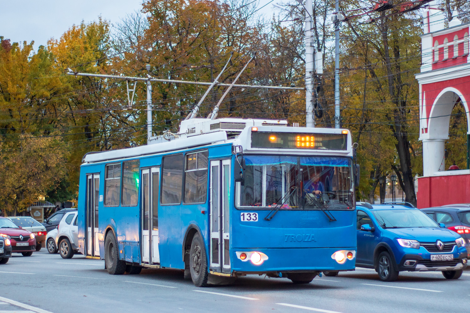 卡盧加, ZiU-682G-016.04 (with double first door) # 133