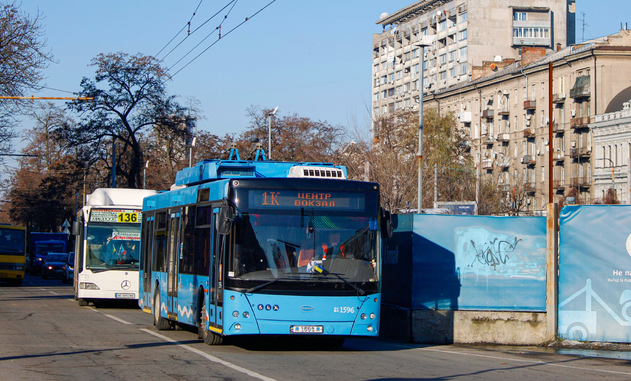 Днепр, Дніпро Т203 № 1596