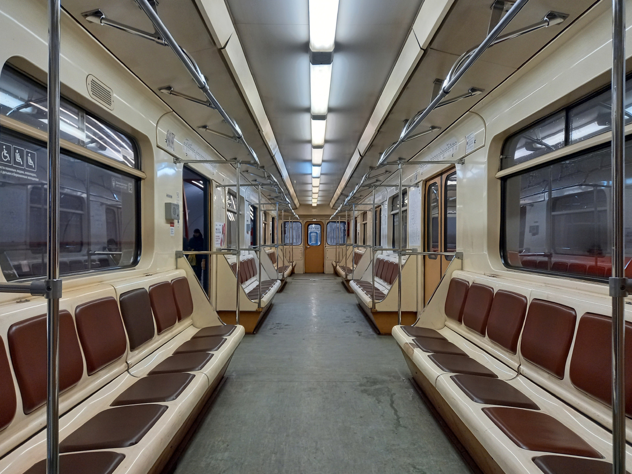 Москва, 81-717.5 (ММЗ/МВМ) № 0297 Москва, 81-717.5 (ММЗ/МВМ) № 0297