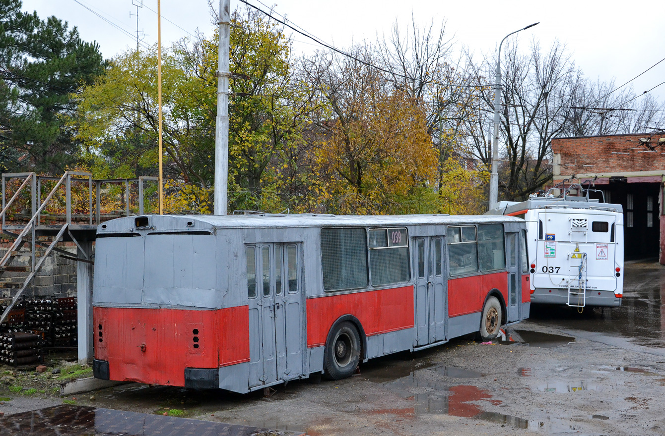 Krasnodar, ZiU-682V [V00] N°. 039; Krasnodar — "Country" vehicles (old)