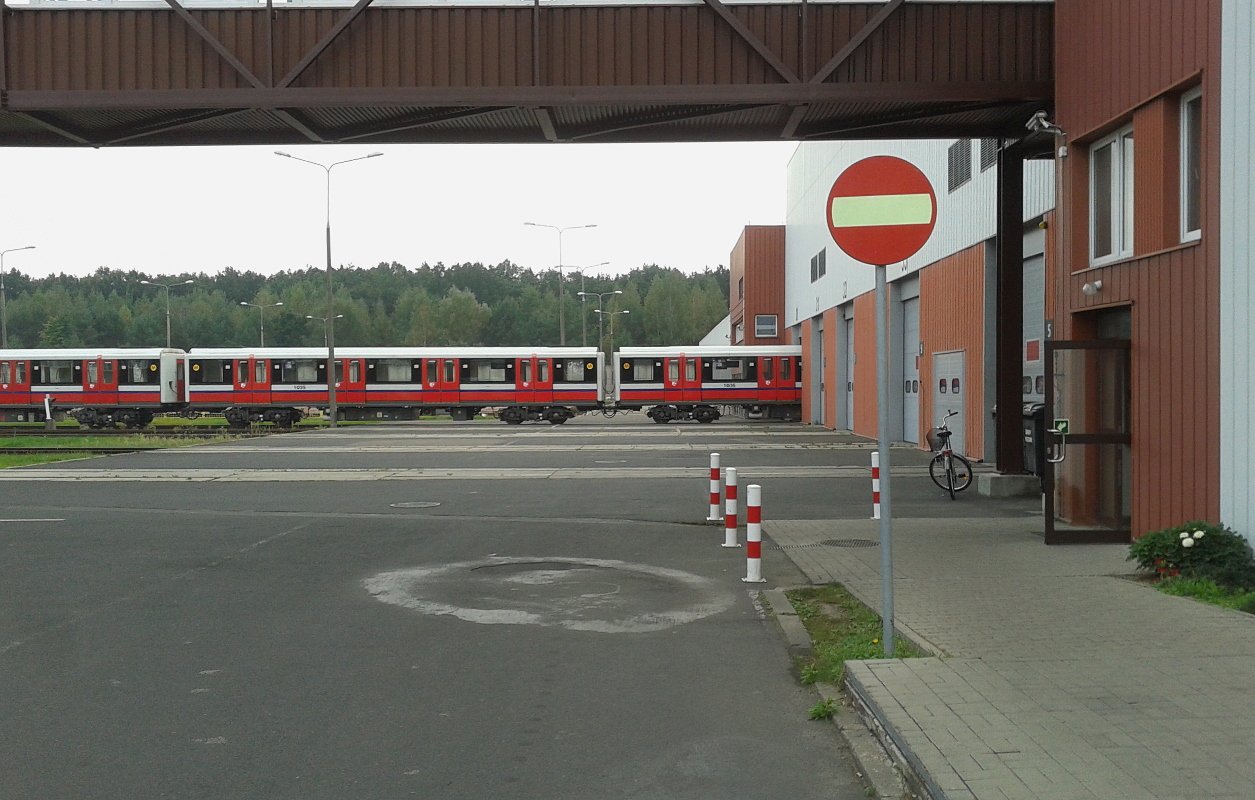 Варшава, Alstom Metropolis 98B № 1035; Варшава, Alstom Metropolis 98B № 1036