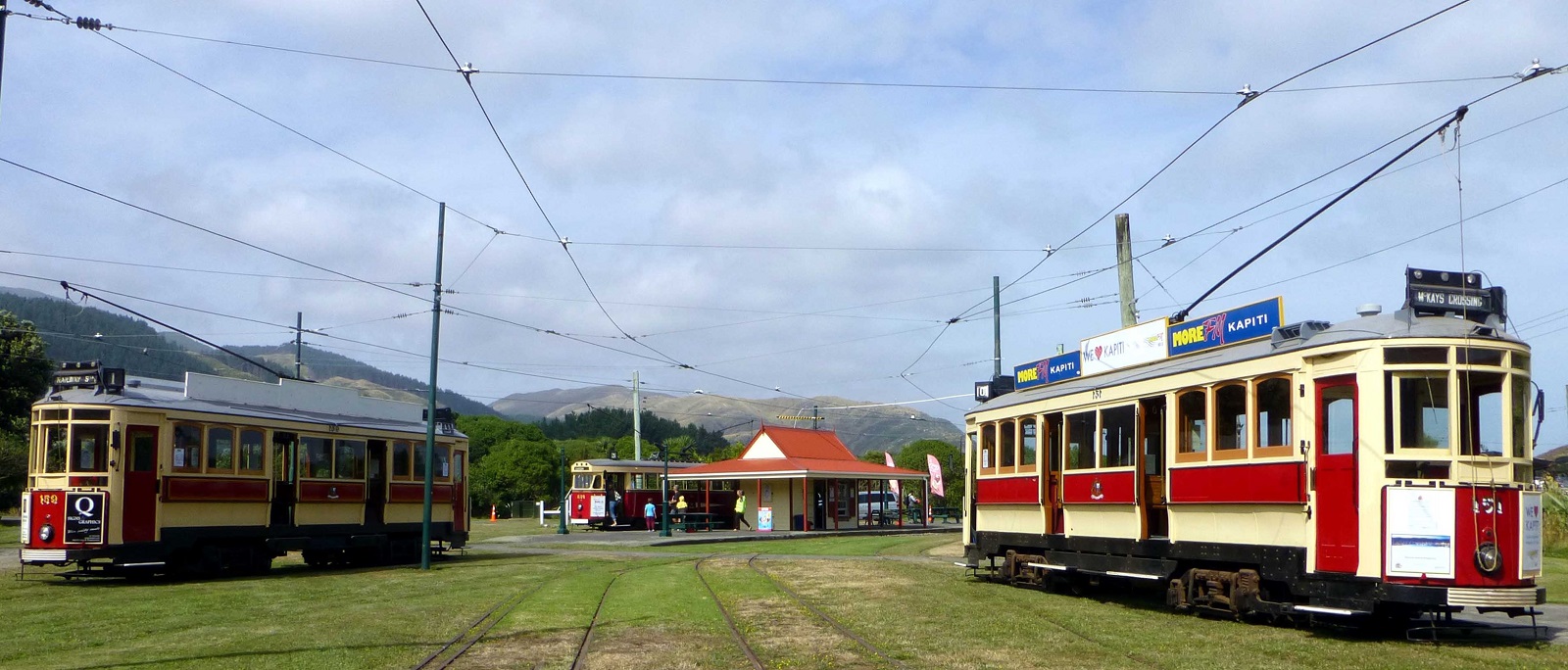 Паекакарики, Wellington City Tramways Company Ltd № 159; Паекакарики, Wellington City Tramways Company Ltd № 239; Паекакарики, Wellington City Tramways Company Ltd № 151