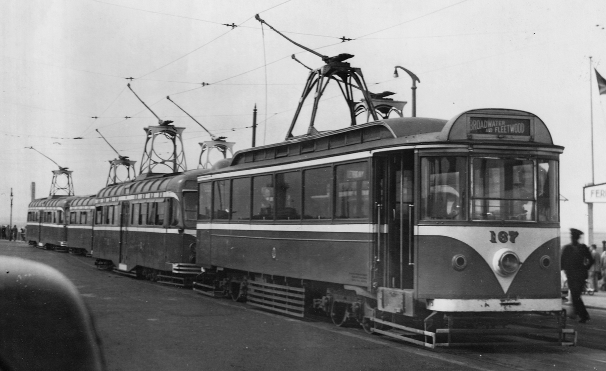 Blackpool, Blackpool Pantograph Car č. 167; Blackpool — Old photos