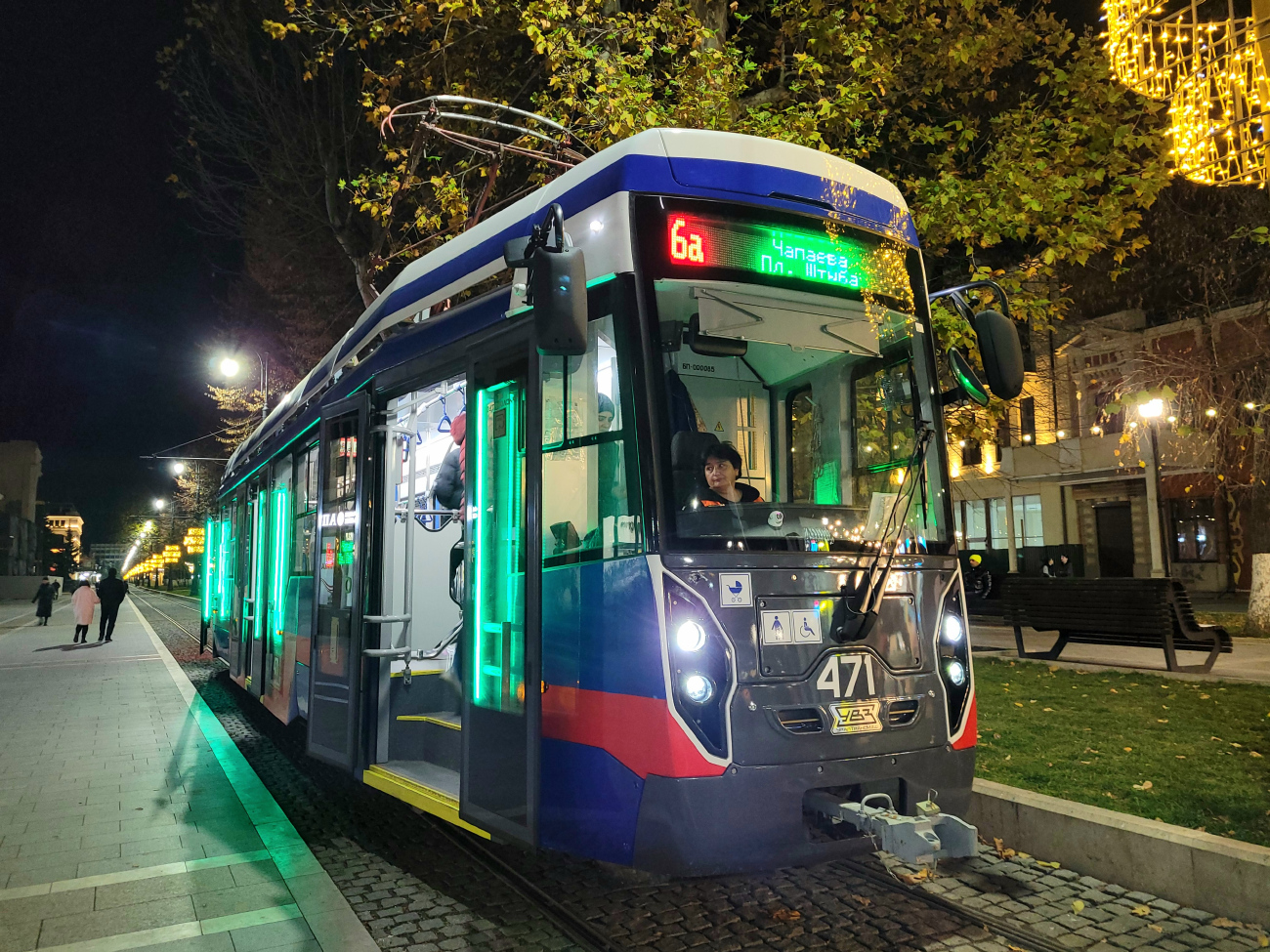 Владикавказ, 71-412 № 471
