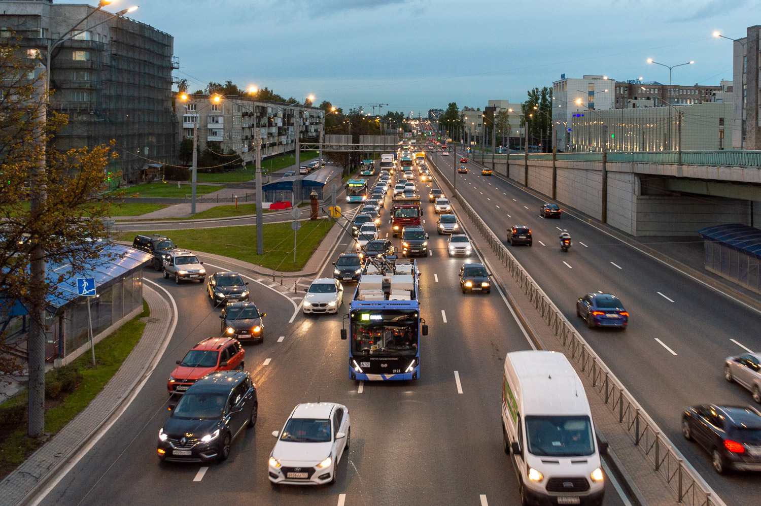 Санкт-Петербург, БКМ 32100D «Ольгерд» № 2123