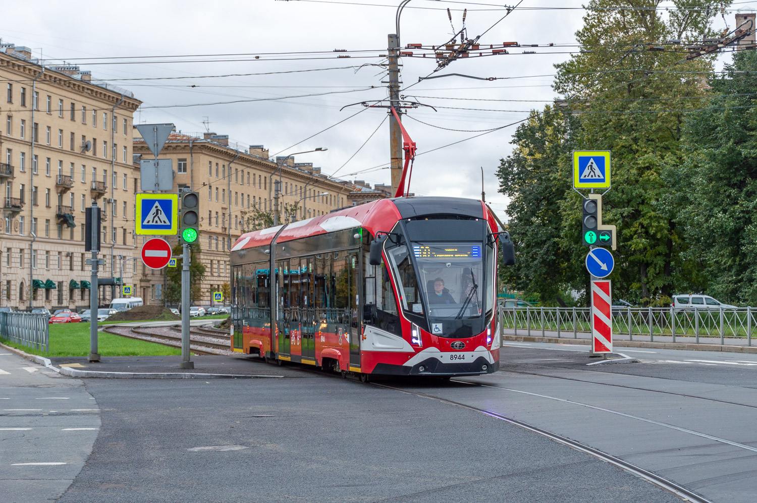 Санкт-Петербург, 71-923М «Богатырь-М» № 8944
