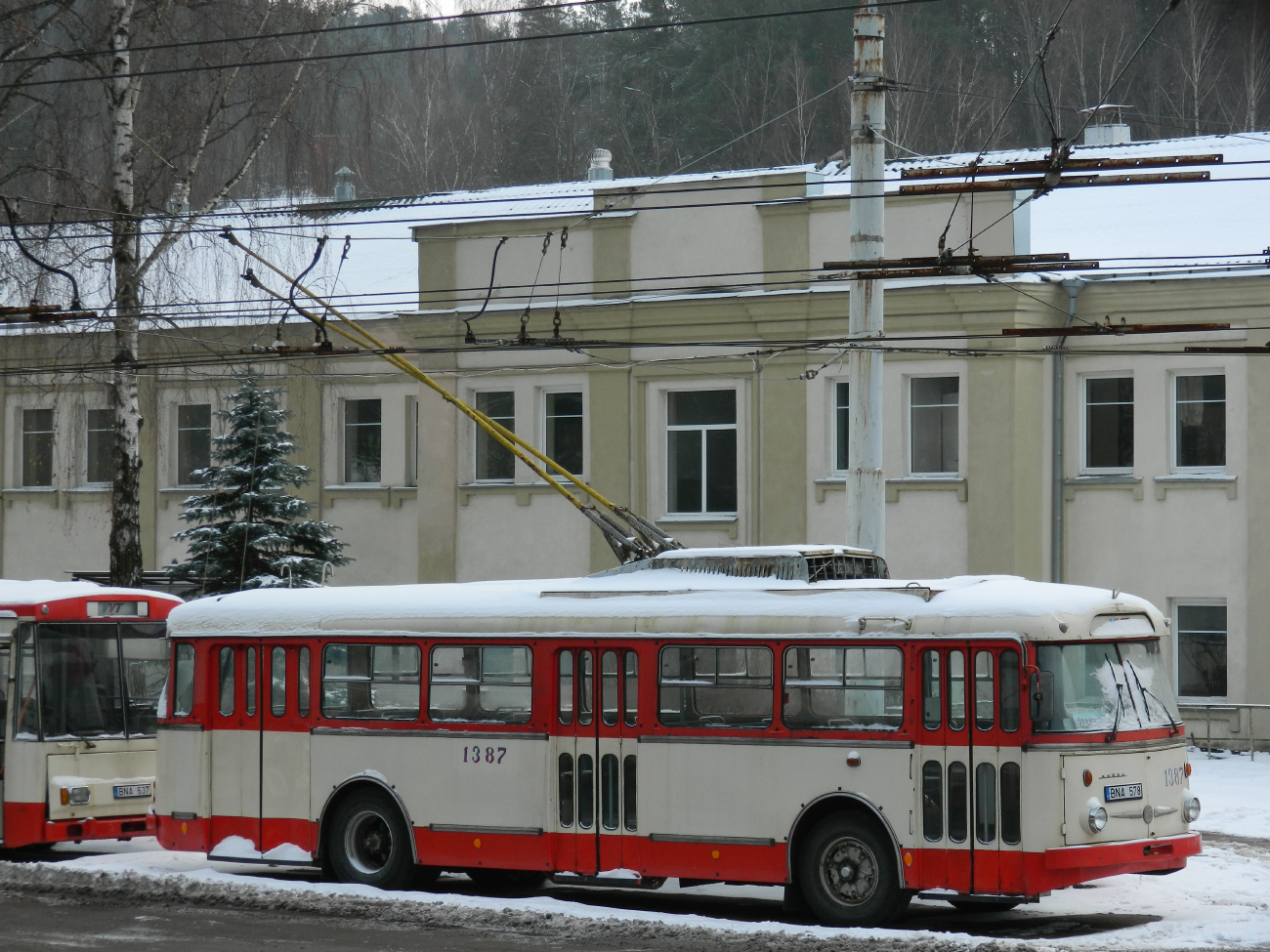 Вильнюс, Škoda 9TrH29 № 1387