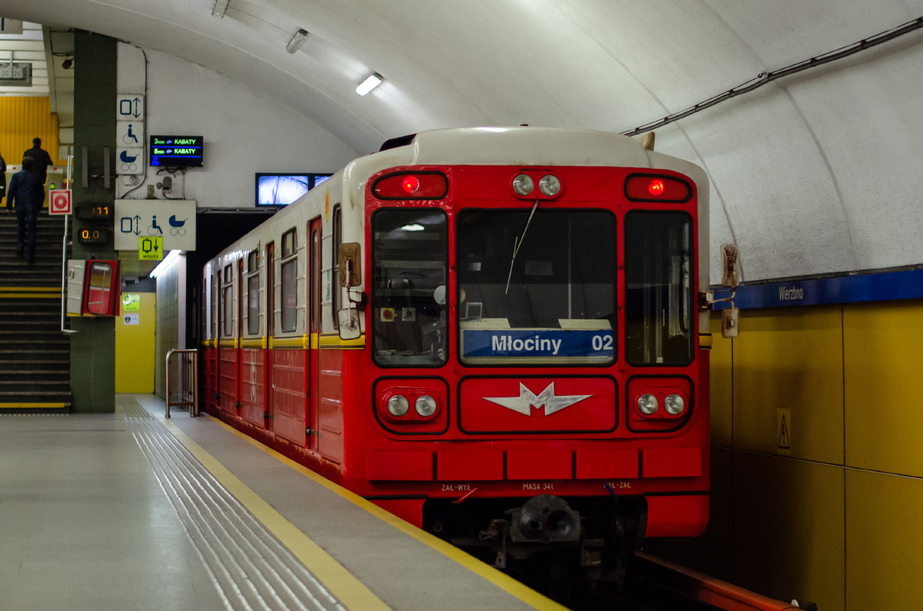 Варшава, 81-717.3 № 003