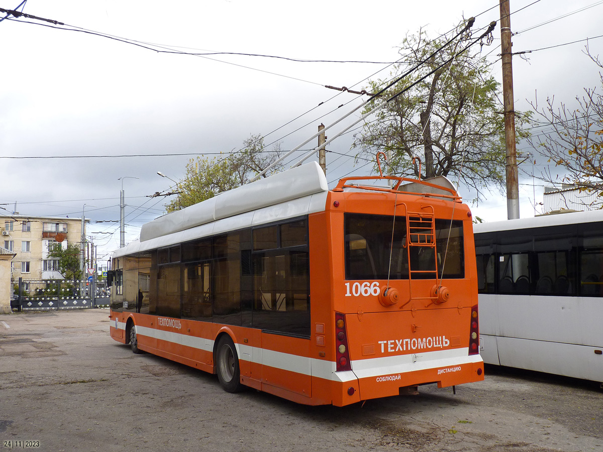 Севастополь, Тролза-5265.00 «Мегаполис» № 1066