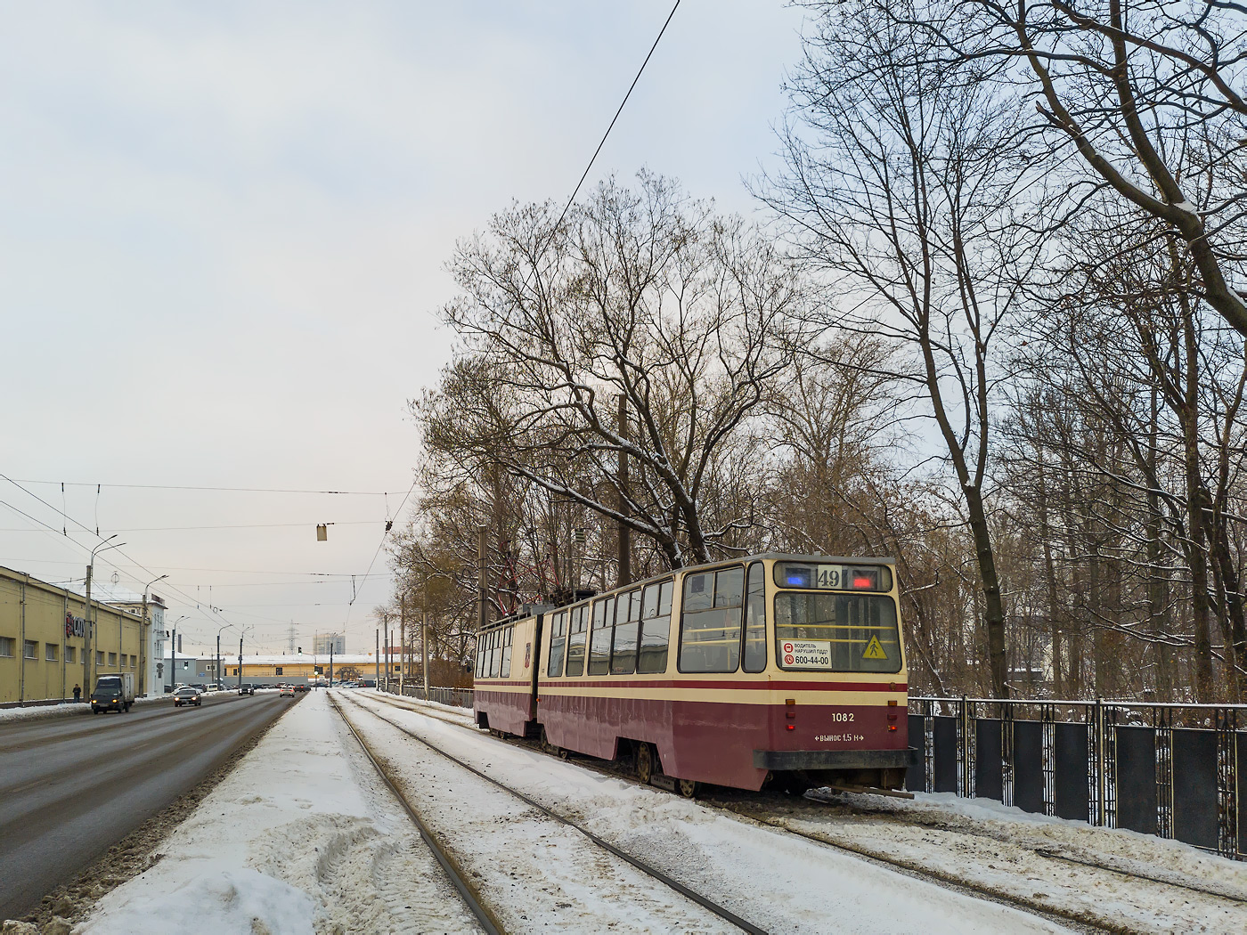 Saint-Petersburg, LVS-86K № 1082