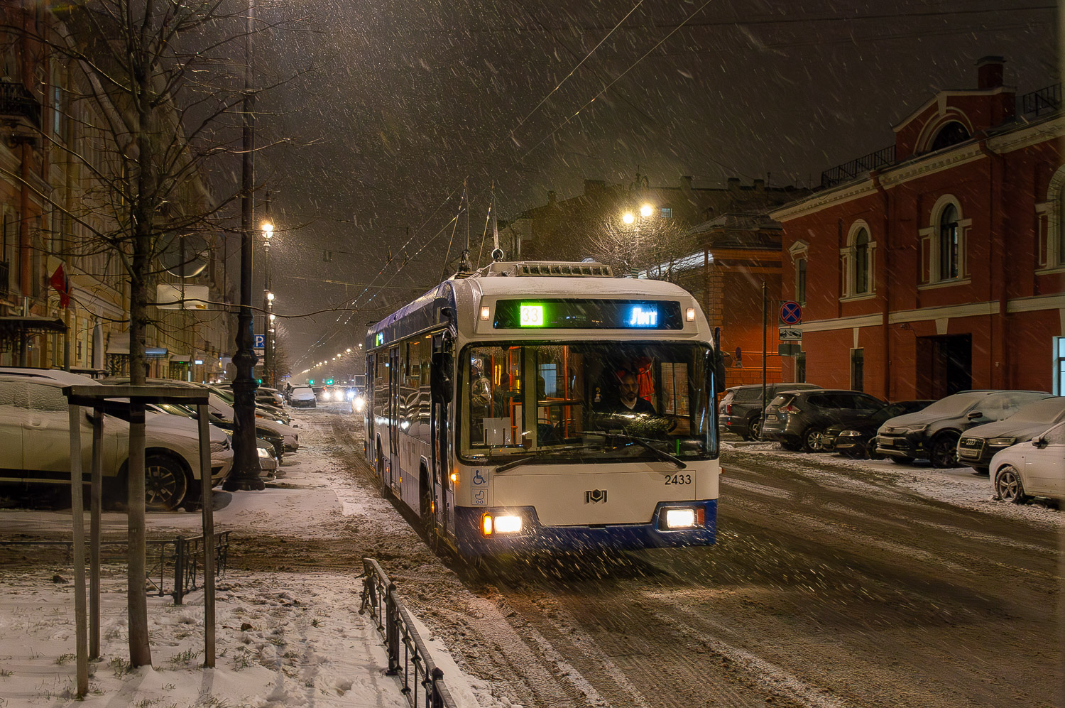 Санкт-Петербург, БКМ 321 № 2433