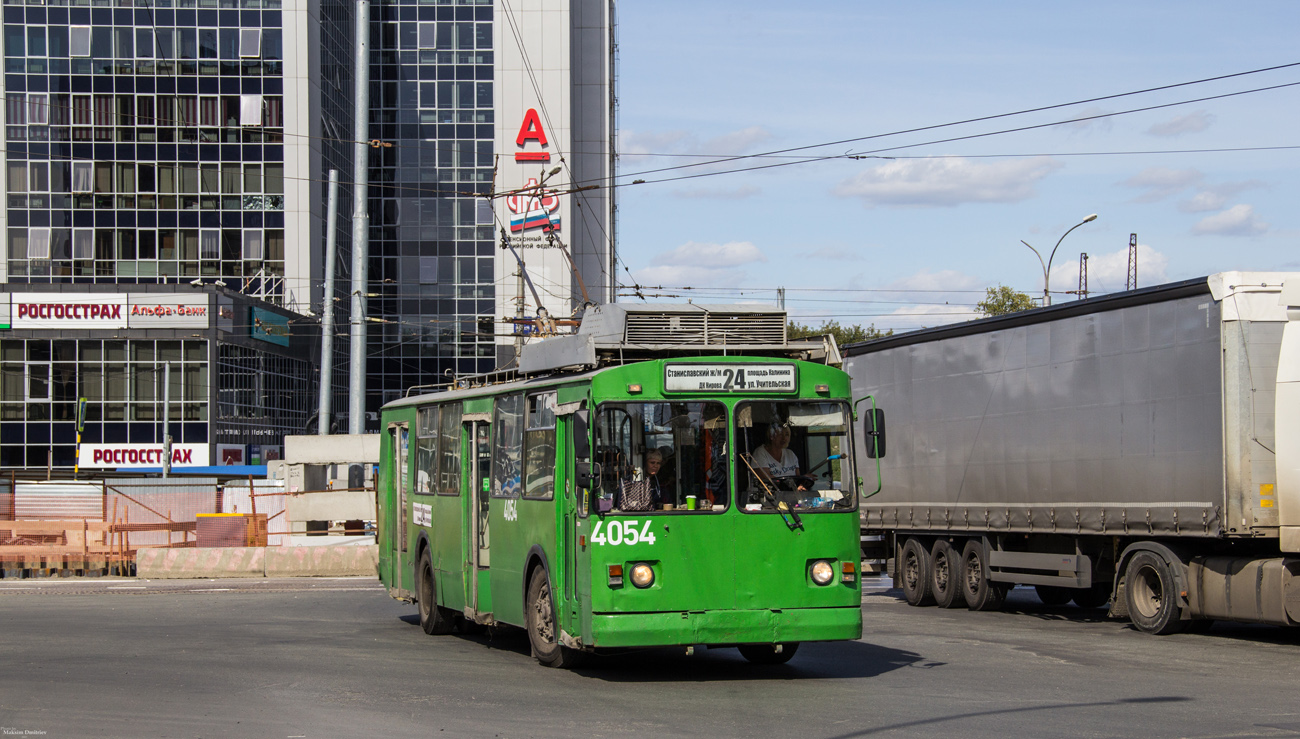 Новосибирск, СТ-682Г № 4054