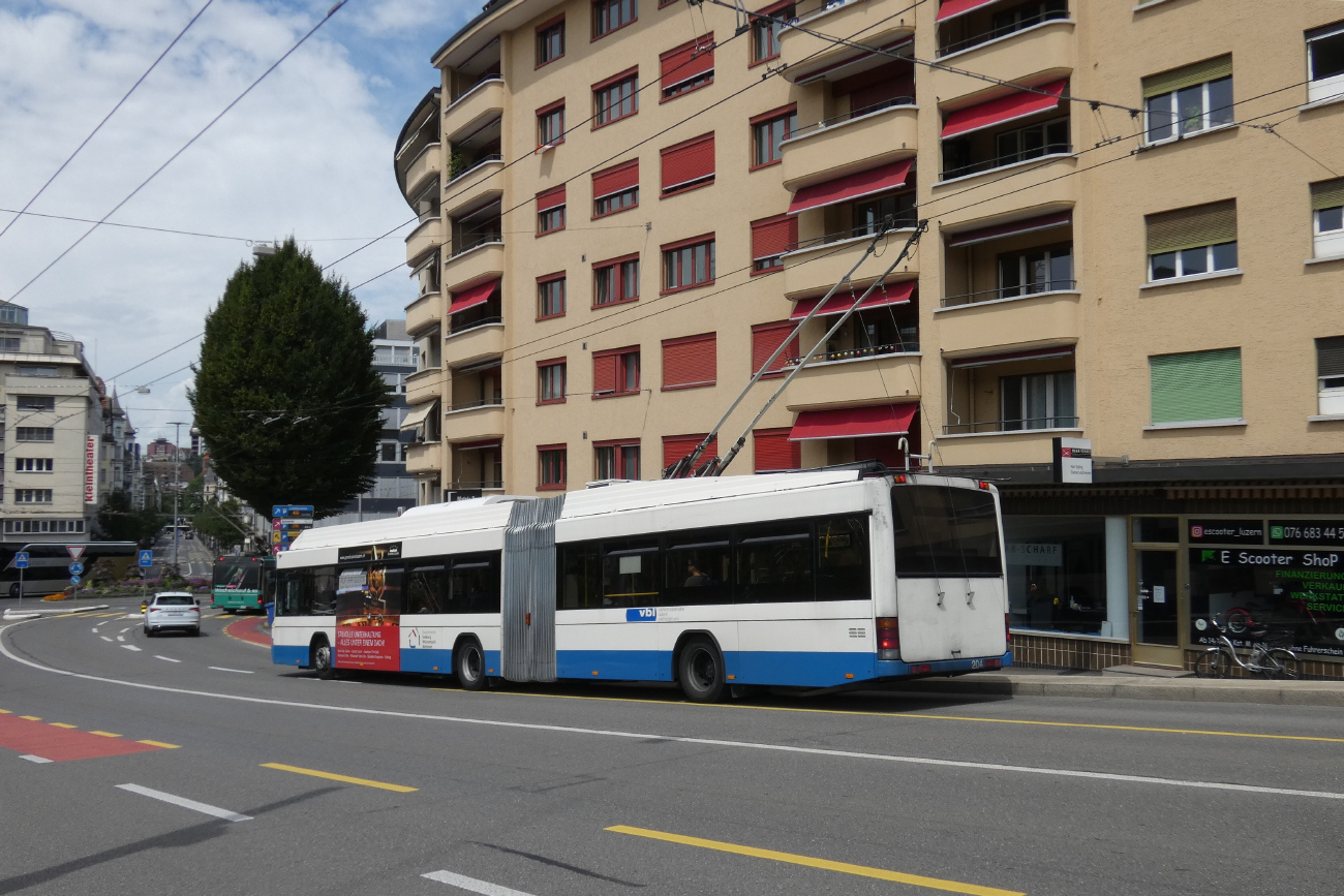 Люцерн, Hess SwissTrolley 3 (BGT-N2C) № 204