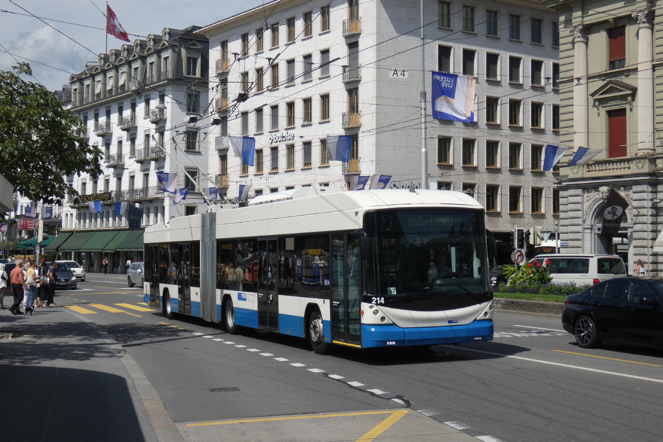 Люцерн, Hess SwissTrolley 3 (BGT-N2C) № 214
