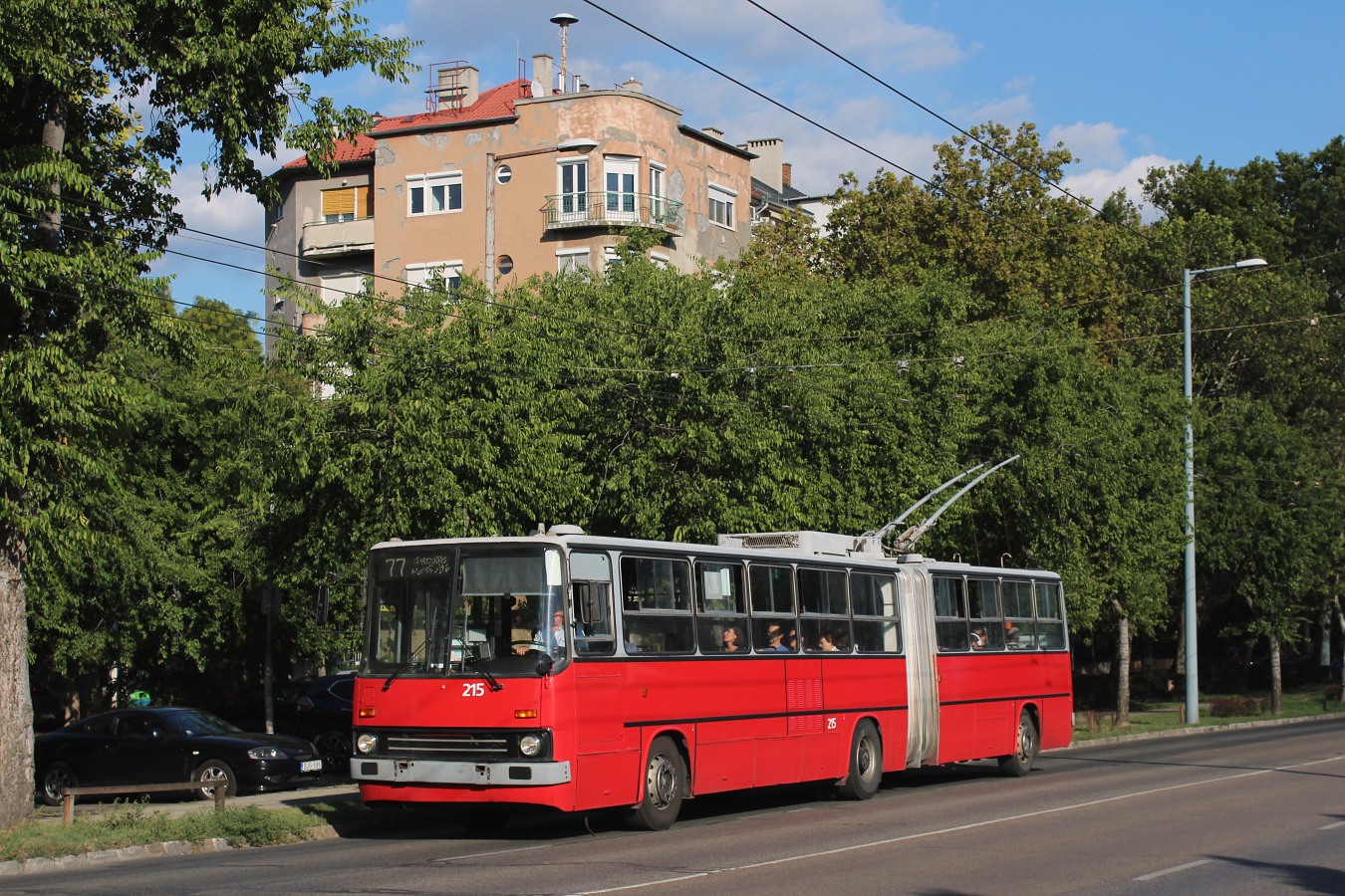 Будапешт, Ikarus 280.94 № 215