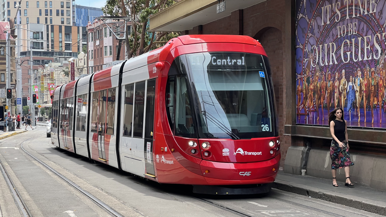 Сидней, CAF Urbos 100 № 2126 (26)