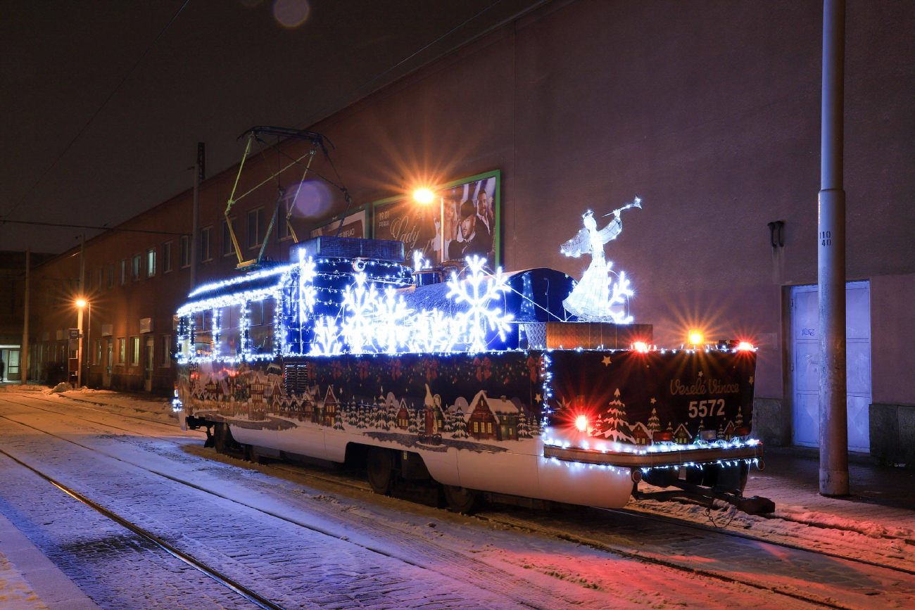 Прага, Tatra T3M № 5572; Прага — Рождественский трамвай Прага, Tatra T3M № 5572; Прага — Рождественский трамвай