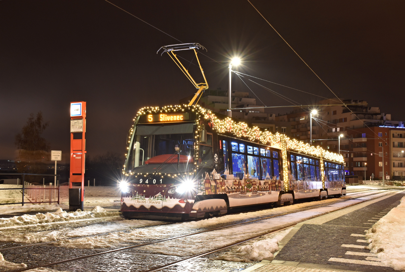Praga, Škoda 15T6 ForCity Alfa Praha Nr. 9401; Praga — Christmas tram