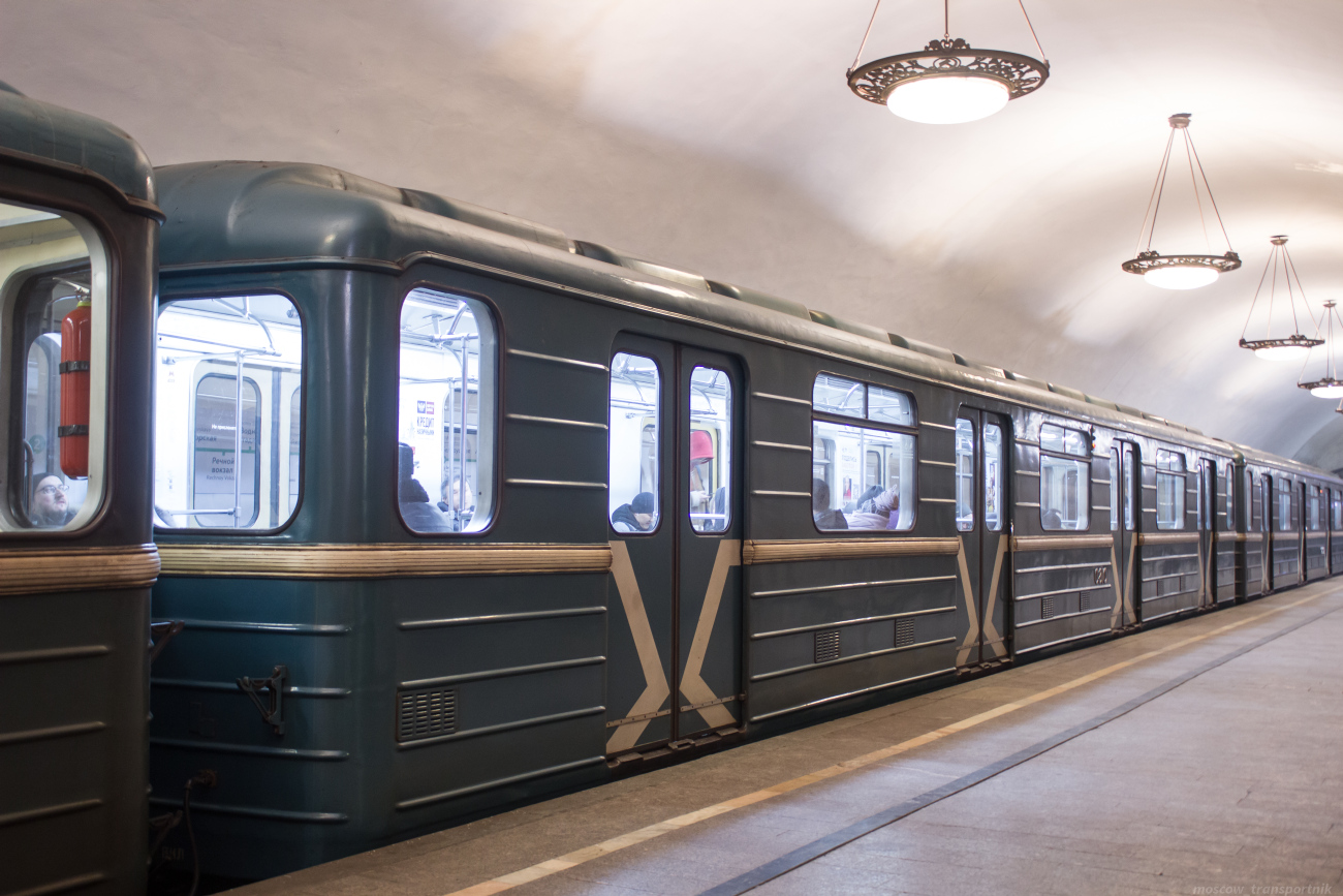 Москва, 81-714.5 (ММЗ/МВМ) № 0810