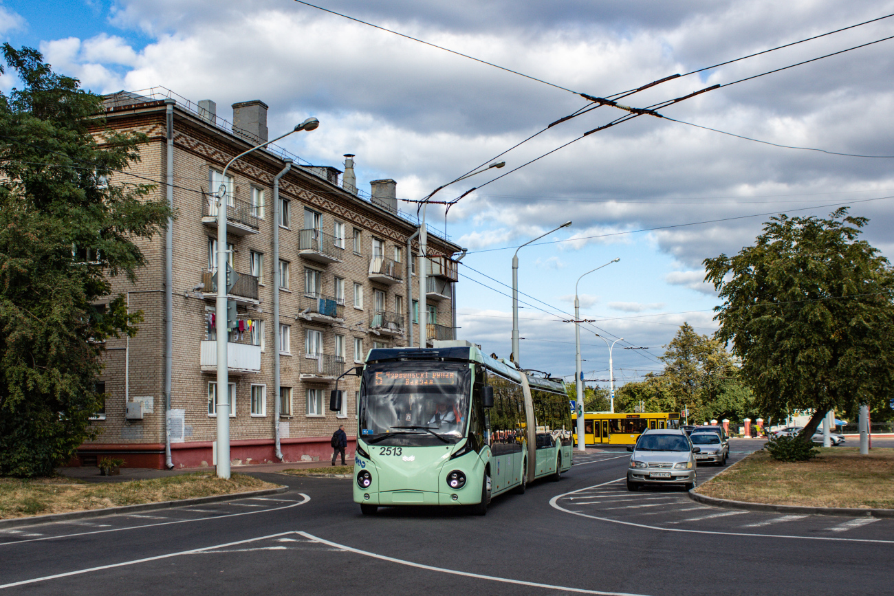 Минск, БКМ 43300D № 2513