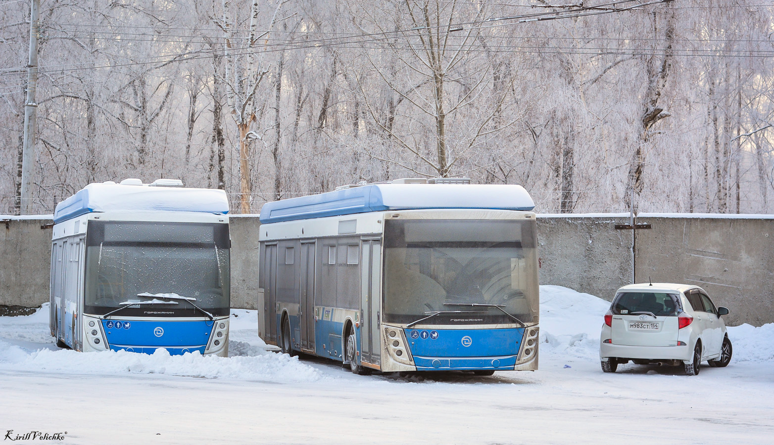 Новосибирск, УТТЗ-6241.01 «Горожанин» № 3501; Новосибирск, УТТЗ-6241.01 «Горожанин» № 3502