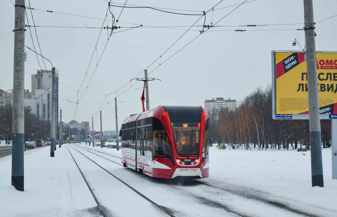 Санкт-Петербург, 71-923М «Богатырь-М» № 8944
