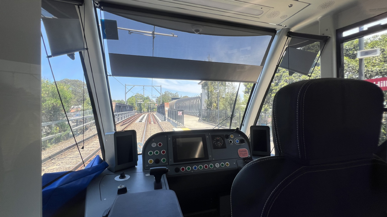 Сидней, CAF Urbos 100 № 2126 (26)