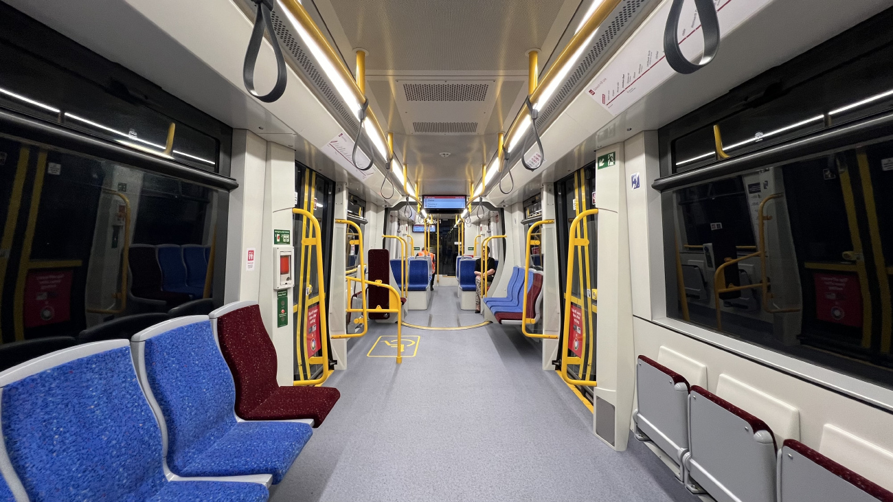 Сидней, CAF Urbos 100 № 2126 (26)